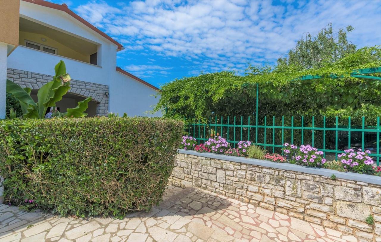 Villa Anita With Common Pool Vrvari Luaran gambar