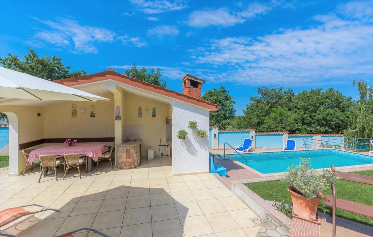 Villa Anita With Common Pool Vrvari Luaran gambar