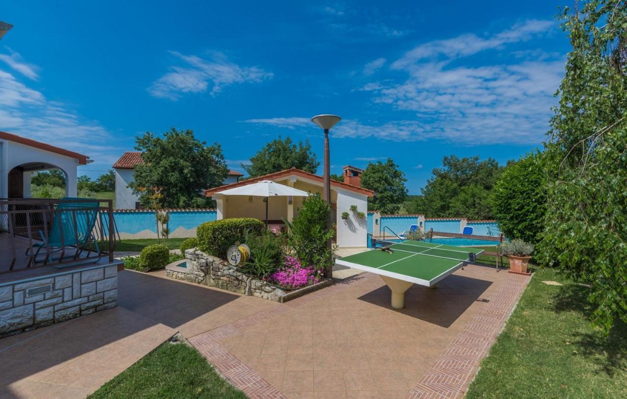Villa Anita With Common Pool Vrvari Luaran gambar