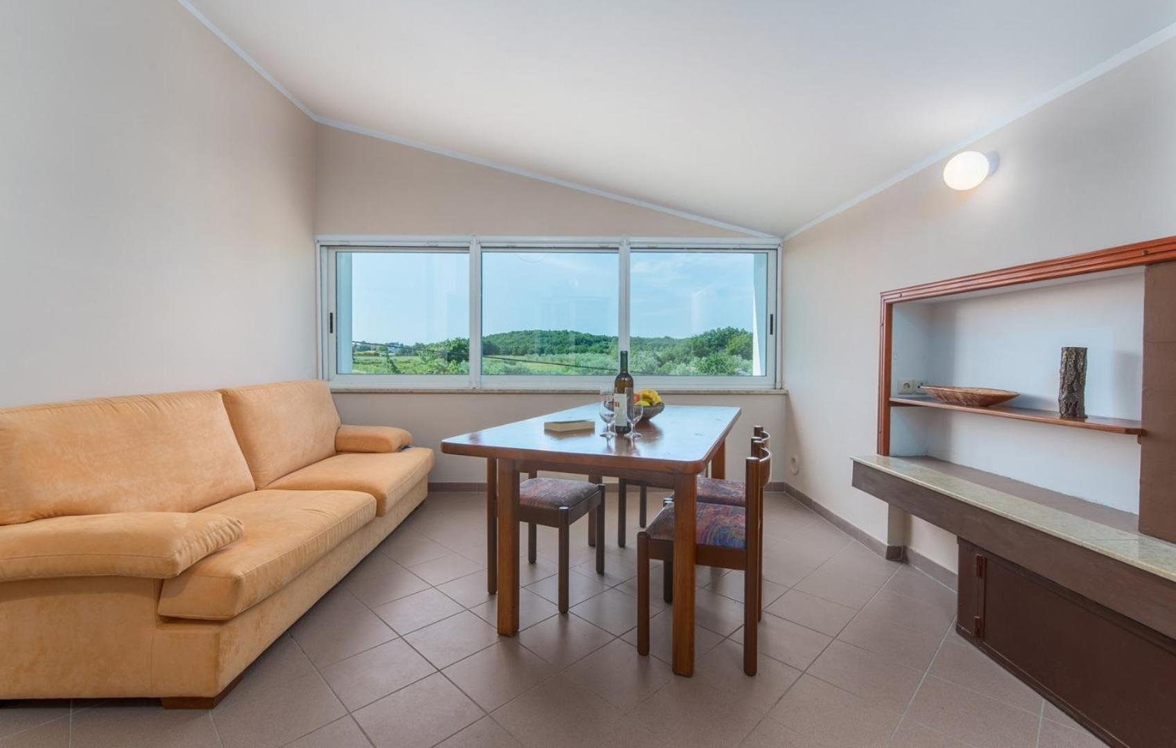 Villa Anita With Common Pool Vrvari Bilik gambar